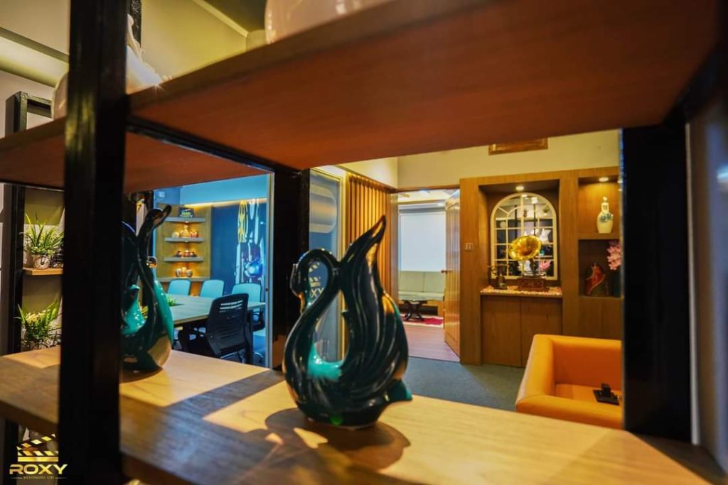 Roxy Multimedia (Office Interior)